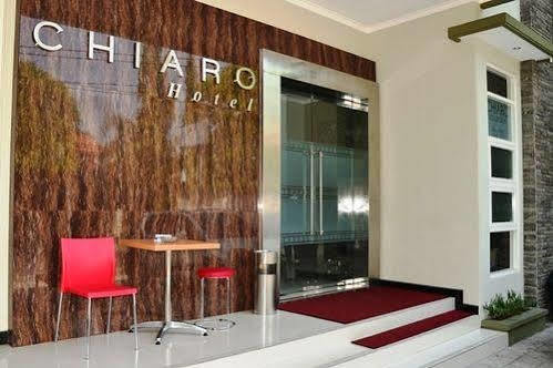 Chiaro Hotel Syariah Sidoarjo Esterno foto